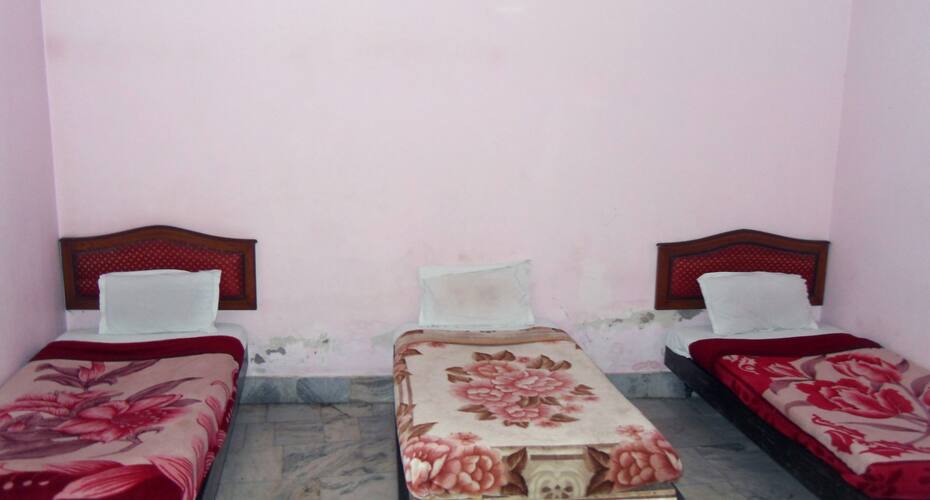 Hotel Embassy, Bodhgaya 3